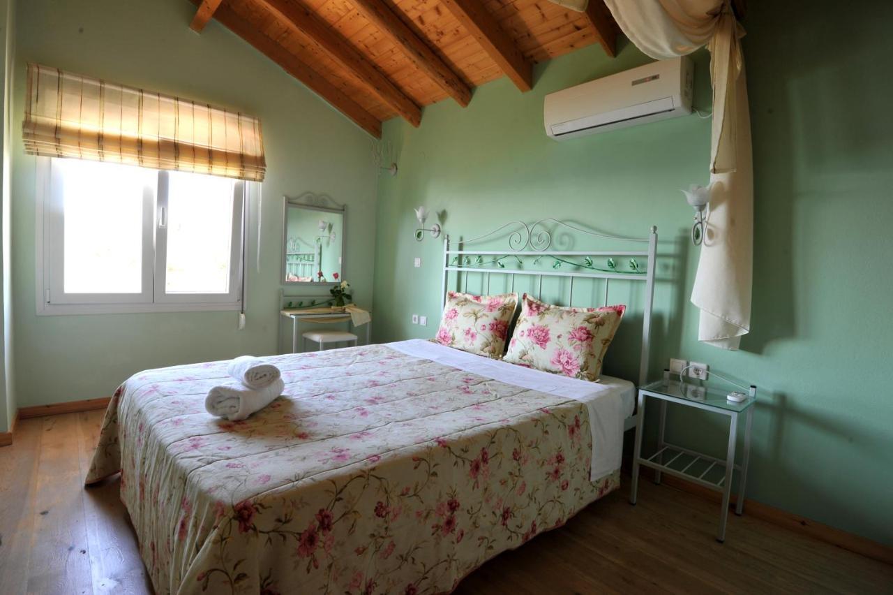 Villa Theodora View Apartments Zeys Agios Georgios Pagon Esterno foto