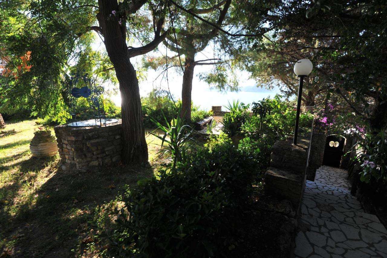 Villa Theodora View Apartments Zeys Agios Georgios Pagon Esterno foto